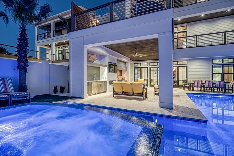Park Row Twelve - Brand New Home Property overview in Destin, Florida, United States — photo 2