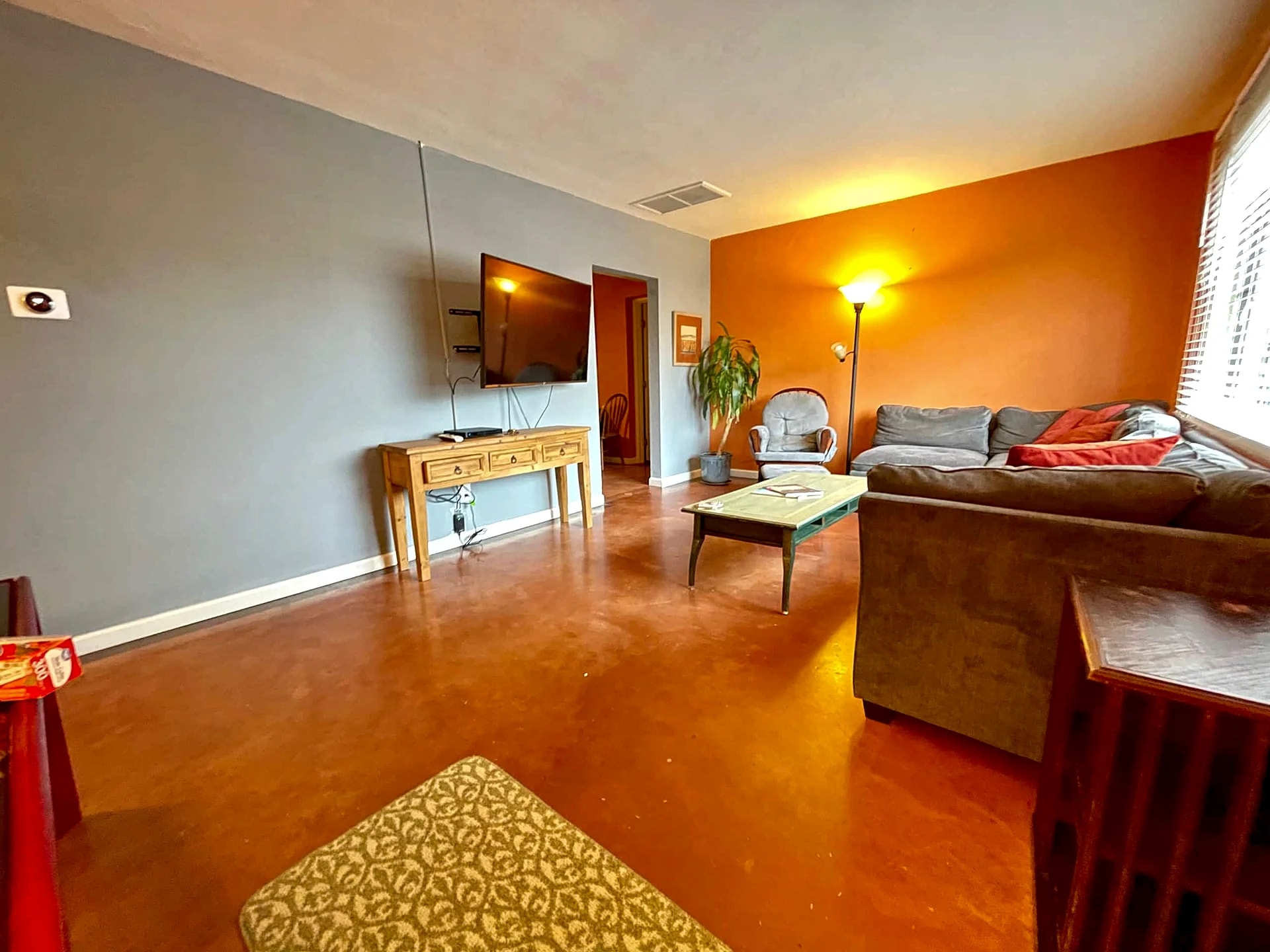 Midtown Hideaway: Charming 3BR Corner Home in Tucson, Arizona, United States — photo 4