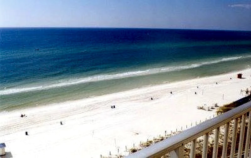 Gulf Front Condos at The Summit with Deals from May 6-27, 2017 in Panama City Beach, Florida, United States — photo 4