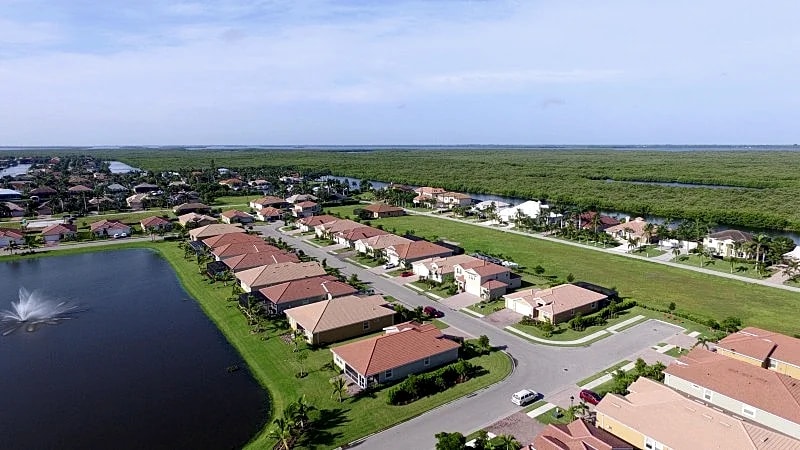 Villa Sunset Pointe in Cape Coral, Florida, United States — photo 2