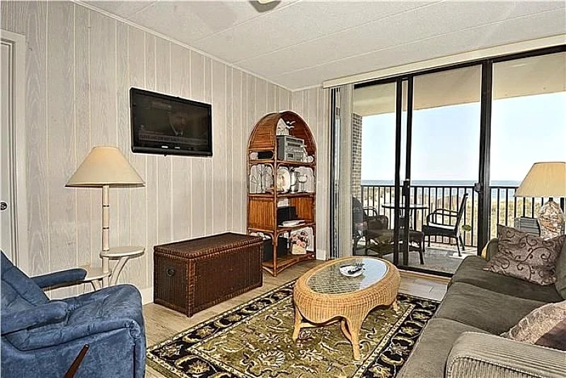 OCEAN FRONT CONDO in Ocean City, Maryland, United States — photo 2