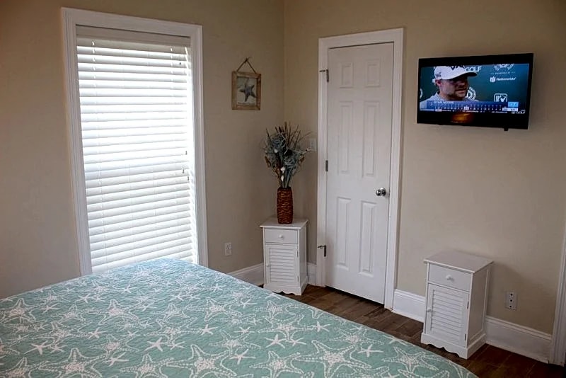 "Spring Specials" Coastal Beach House w/Gulf View & Private Pool Sleeps 12 in Panama City, Florida, United States — photo 2