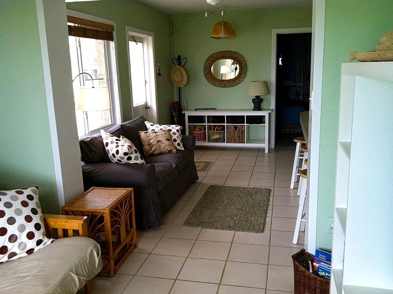 15 Steps to Sandy Beach, Ground Floor, Pool, Sleeps 5 in Belleair Beach, Florida, United States — photo 5