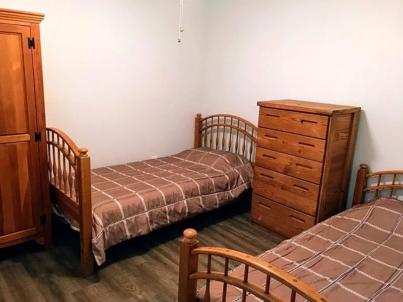 Spacious, 2 BR Apartment Next to Horse Shows, Catskill Mountain Views in Saugerties, New York, United States — photo 3