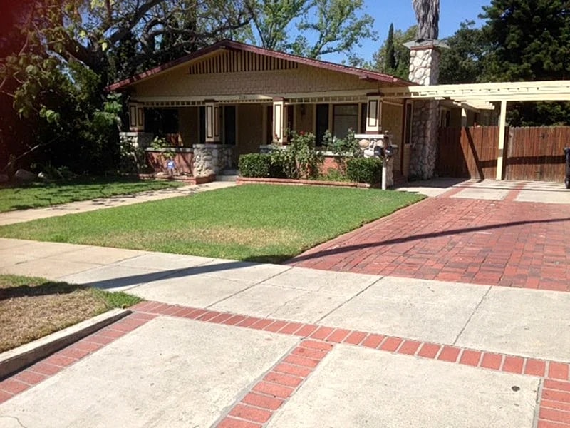 East Altadena Classic Craftsman in Altadena, California, United States — photo 1