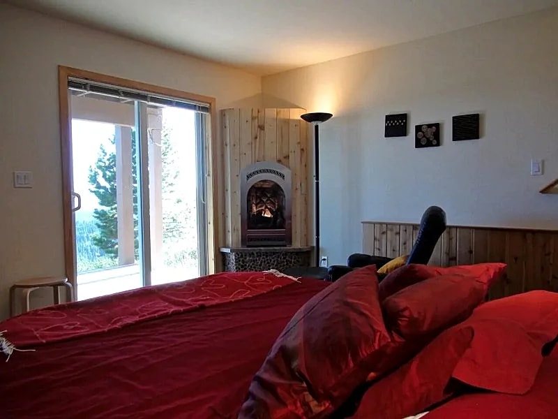 Alta Vista Chalet in Tahoe-Donner - NO PARTYING in Truckee, California, United States — photo 4