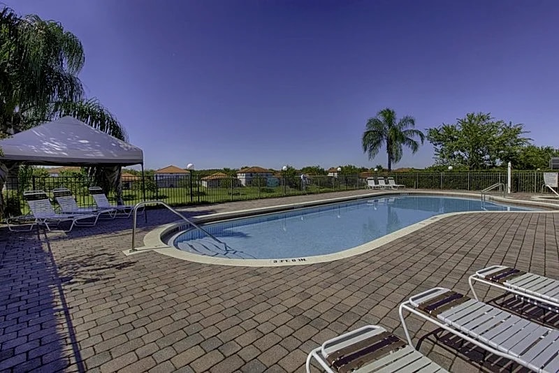 Clean and Spacious, Pool and Wifi, Near Disney in Clermont, Colorado, United States — photo 5