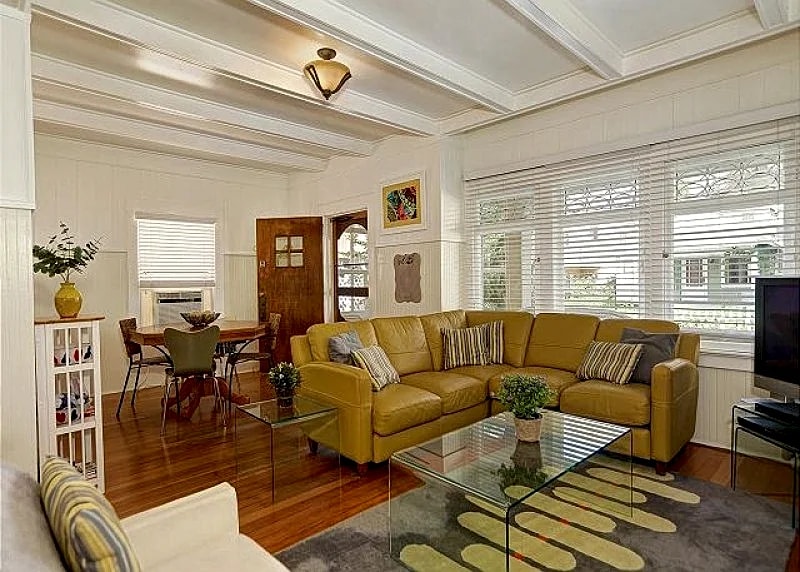 EXTENDED STAY BUNGALOW 50 YARDS TO BEACH! in Los Angeles, California, United States — photo 2