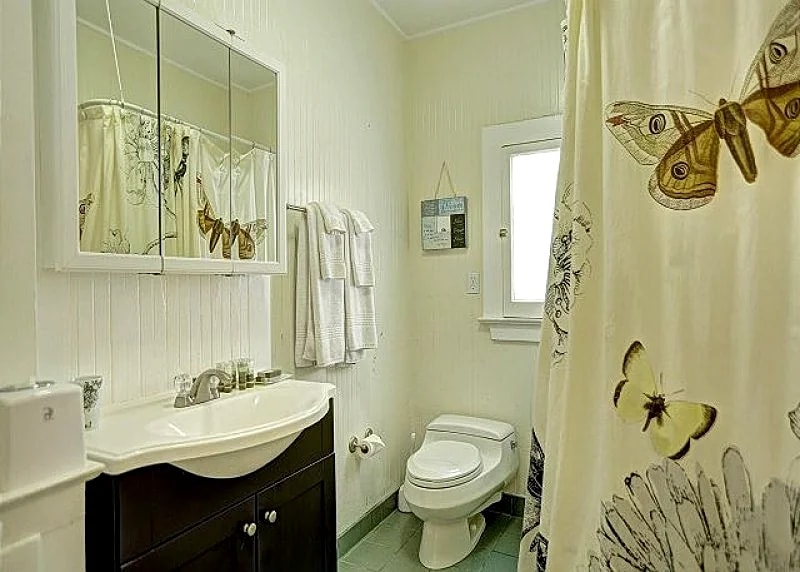 EXTENDED STAY BUNGALOW 50 YARDS TO BEACH! in Los Angeles, California, United States — photo 3