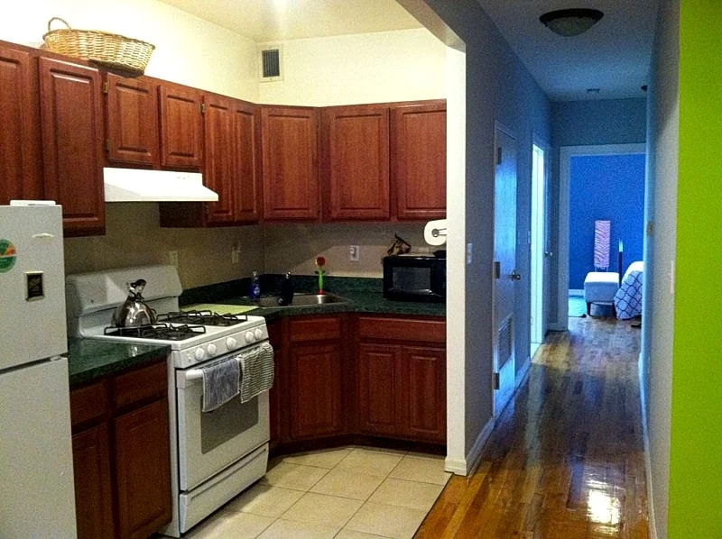 Comfortable Strivers Row Hideaway - Monthly Only in New York City, New York, United States — photo 3