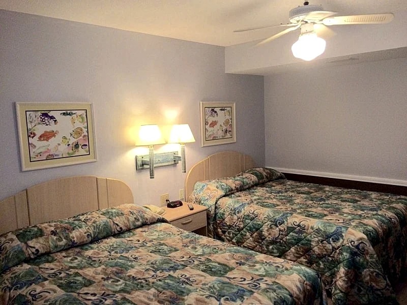 Executive Suite Condominium - Home Of The Famous Ocean Annie's Beach Bar in Myrtle Beach, South Carolina, United States — photo 5