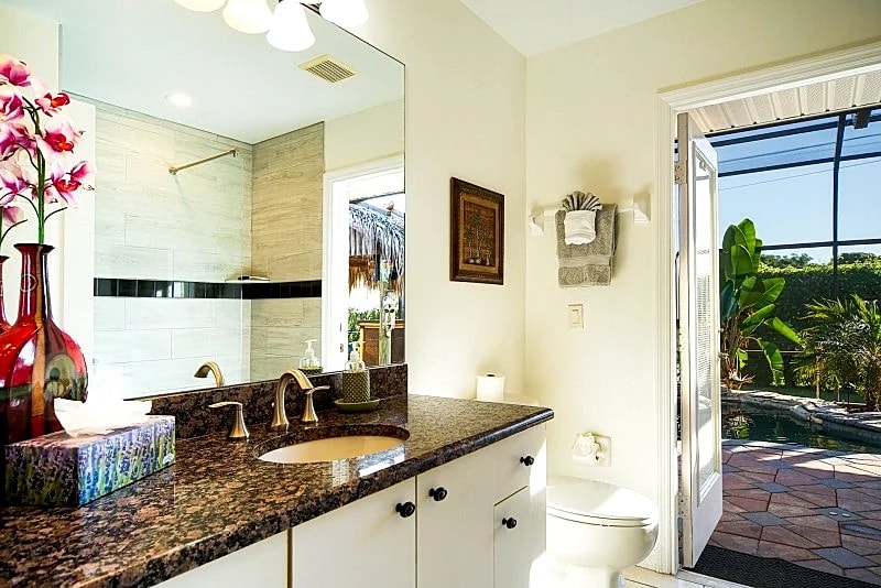 CCVS - Villa Tropical Dream - Private Tropical Oasis with Pool & Jacuzzi in Cape Coral