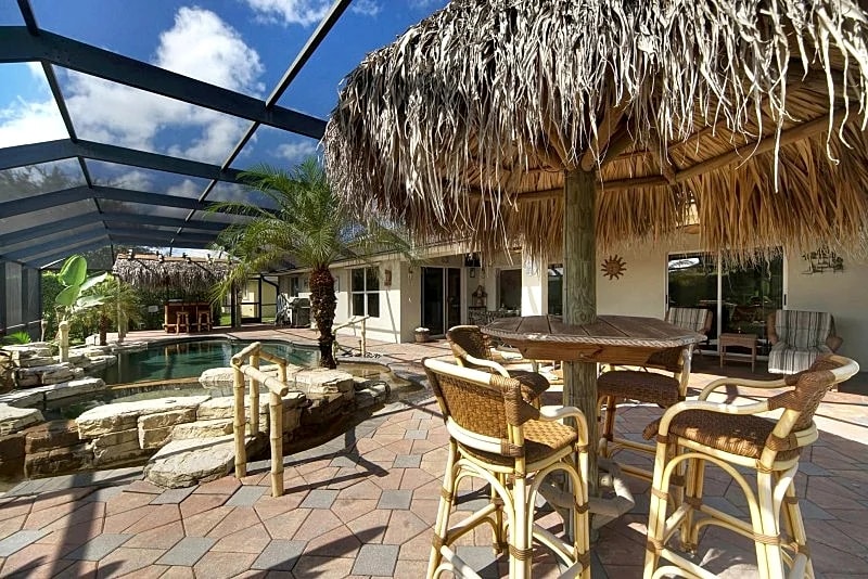 CCVS - Villa Tropical Dream - Private Tropical Oasis with Pool & Jacuzzi in Cape Coral in Cape Coral, Florida, United States — photo 4