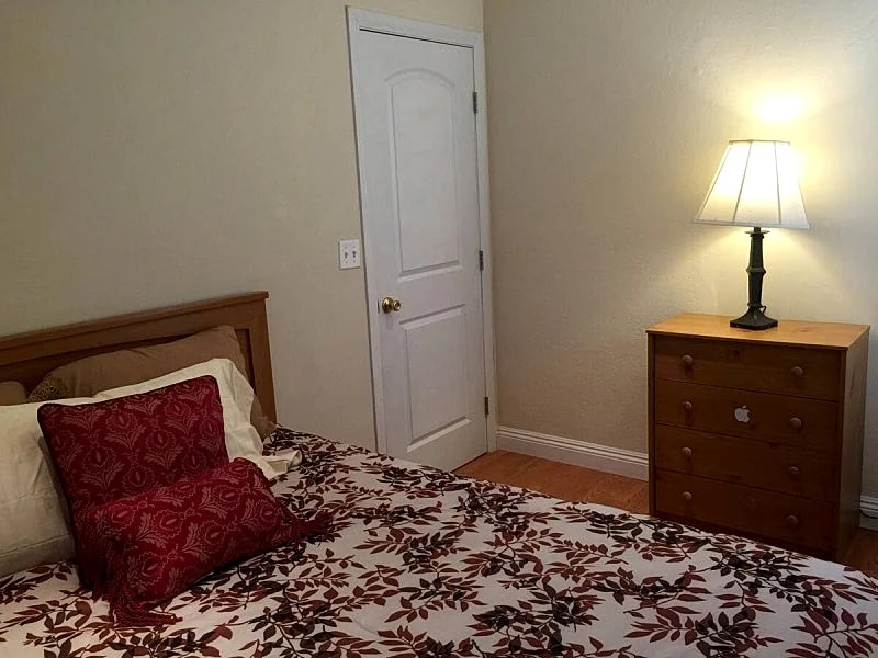 Nice 2 Bedroom Home in Burbank in Burbank, California, United States — photo 2