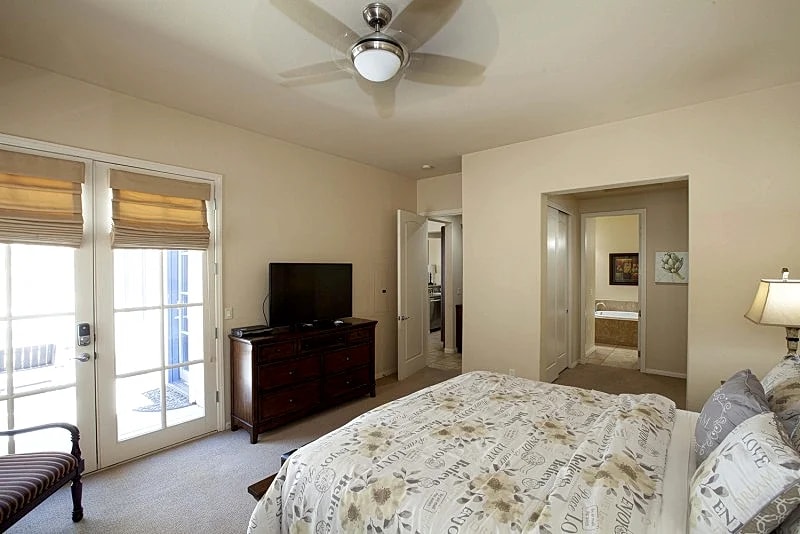 #360- Stunning 3 Bedroom 3 1/2 Bath Townhouse In Legacy Villas in La Quinta, California, United States — photo 2