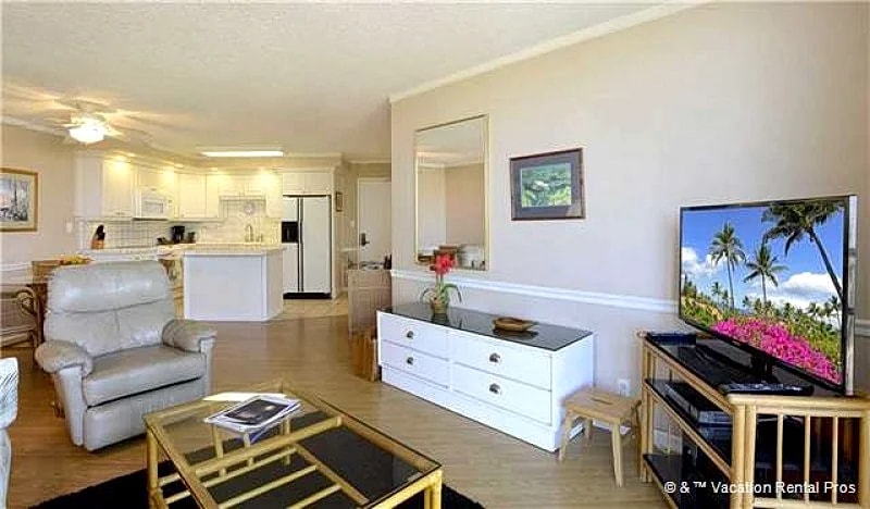 Kauhale Makai 506 - 1 Bedroom, Renovated, Ocean View, Pool in Kihei, Hawaii, United States — photo 4