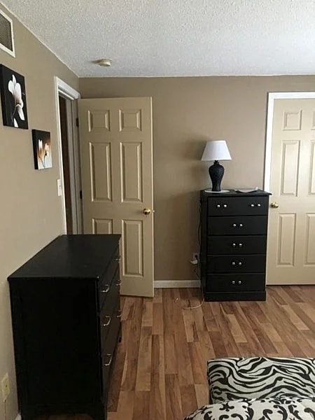 Buffalo Downtown Condo/WIFI/Air/close to Falls/Spacious/Harbor center close in Buffalo, New York, United States — photo 4