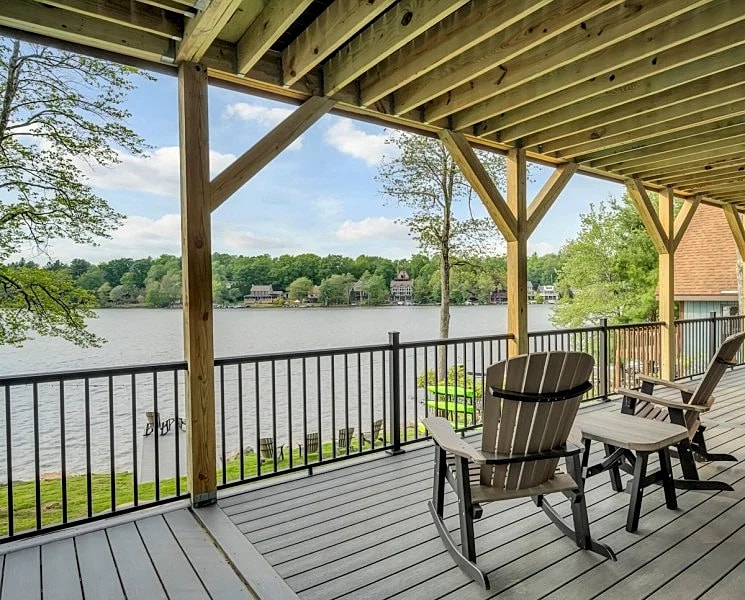 "Lake Front Livin" Beautiful Lake Front View, Private Beach, Dock, Firepit, Game Room, Kayak/ Canoe in Lake Harmony, Pennsylvania, United States — photo 5
