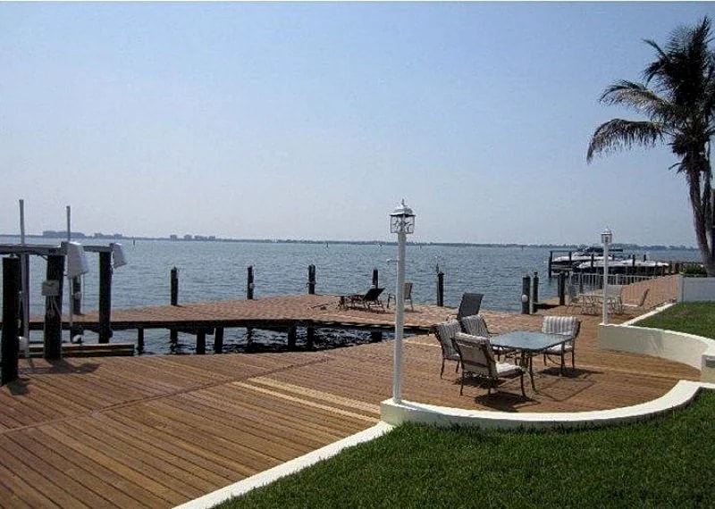 Large RiverFront Villa RIVERFRONT with heated Pool & Spa South SW Cape Coral in Cape Coral, Florida, United States — photo 3