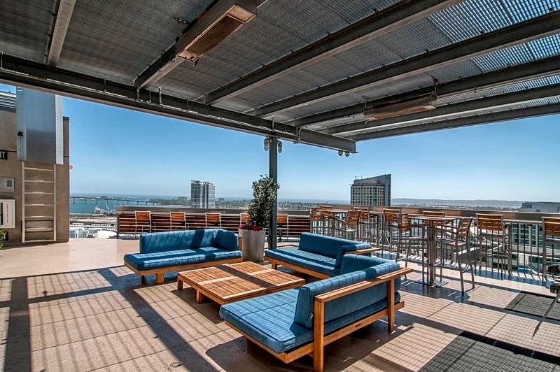 Stunning Downtown San Diego Condo Next Petco Park East Village- Gaslamp!!!