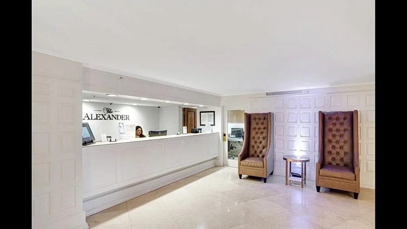Exquisite Oceanfront Condo In Resort in Miami, Florida, United States — photo 2