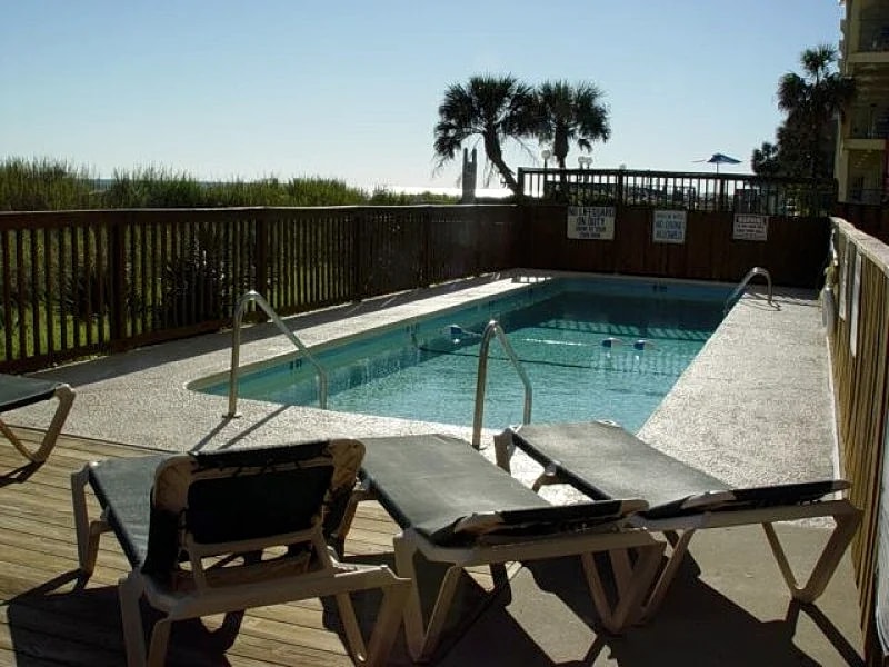 Oceanfront Pet Friendly 3 BR Condo Property overview in North Myrtle Beach, South Carolina, United States — photo 2
