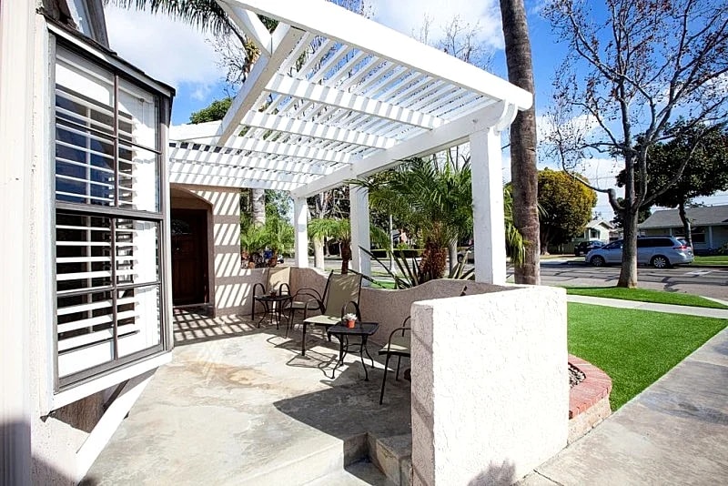 Vintage Casa De Citron Near Disneyland and Anaheim Convention Center in Anaheim, California, United States — photo 4