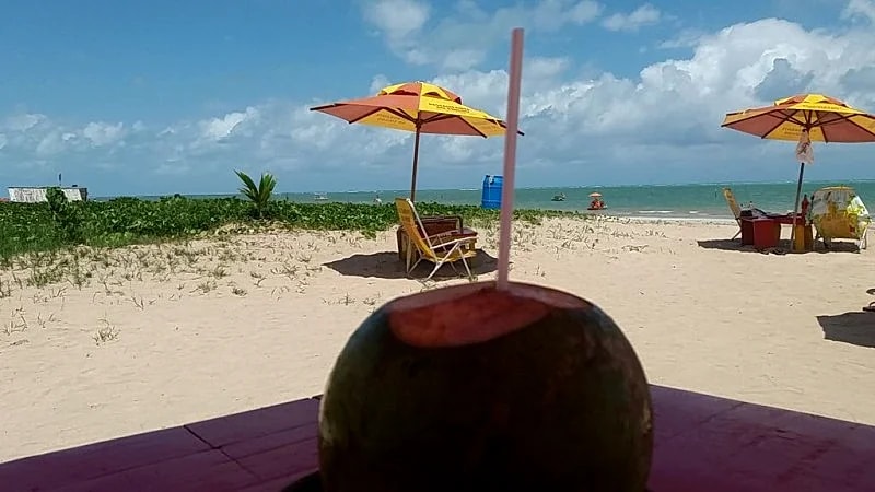 Oceanfront, Cable TV, Wifi, 10x card without interest in Maceio, Northeast Region, Brazil — photo 4