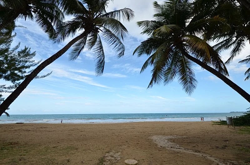 Luxury Beach Front Condo at the Exclusive Plaza Atlantico in Isla Verde in Isla Verde, Carolina, Puerto Rico — photo 5