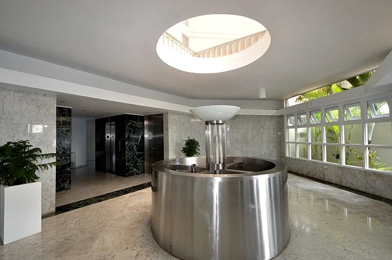 Luxury Beach Front Condo at the Exclusive Plaza Atlantico in Isla Verde in Isla Verde, Carolina, Puerto Rico — photo 3