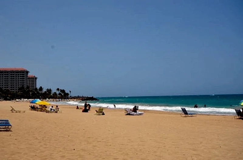 Convenient 1 Bedroom Condo at the Diplomat in Condado in Condado, San Juan, Puerto Rico — photo 5