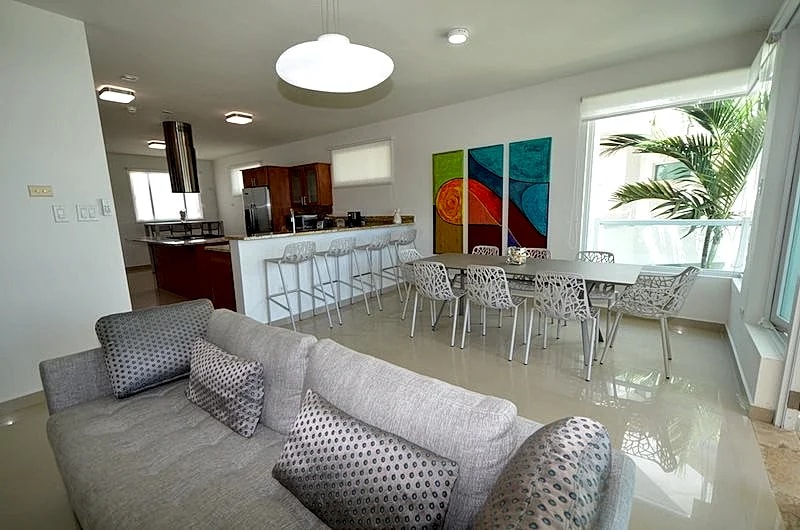Luxury Ocean Front Condo at the Exclusive Las Balandras in Sabana, Vega Alta, Puerto Rico — photo 4