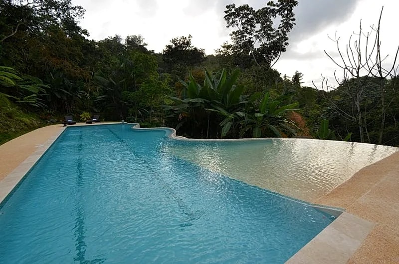 Luxury Boutique Cabin for Magical Getaway at Aguas Buenas in Aguas Buenas, Puerto Rico — photo 4