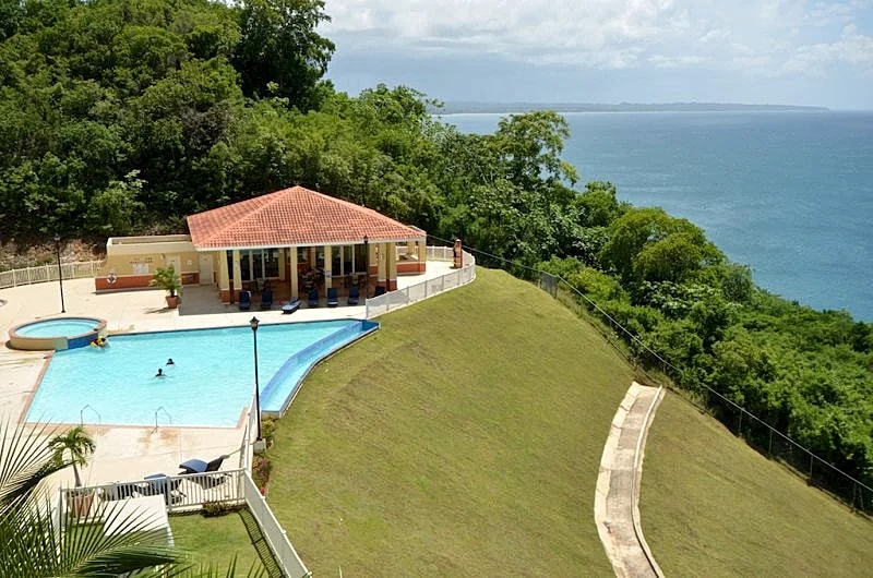 Cozy 2 Bedroom Condo at Puerta del Mar Aguadilla