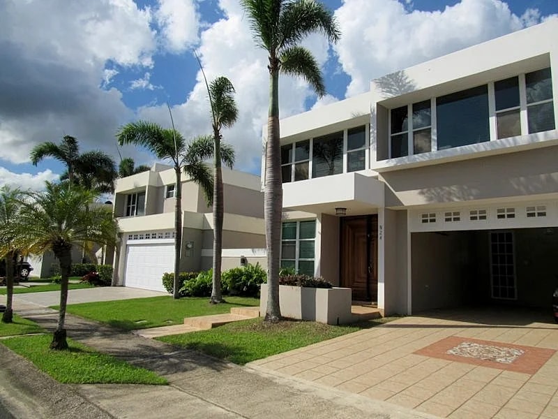 Contemporary 4 Bedroom Home at Exclusive Paseo Las Olas, Dorado