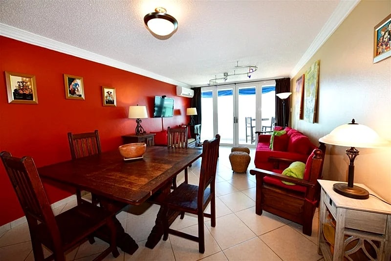 Perfect 2 Bedroom Beach Front Condo in Isla Verde in Calle Amapola, Carolina, Puerto Rico — photo 2