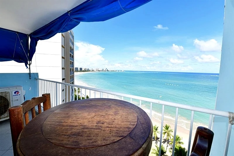 Perfect 2 Bedroom Beach Front Condo in Isla Verde