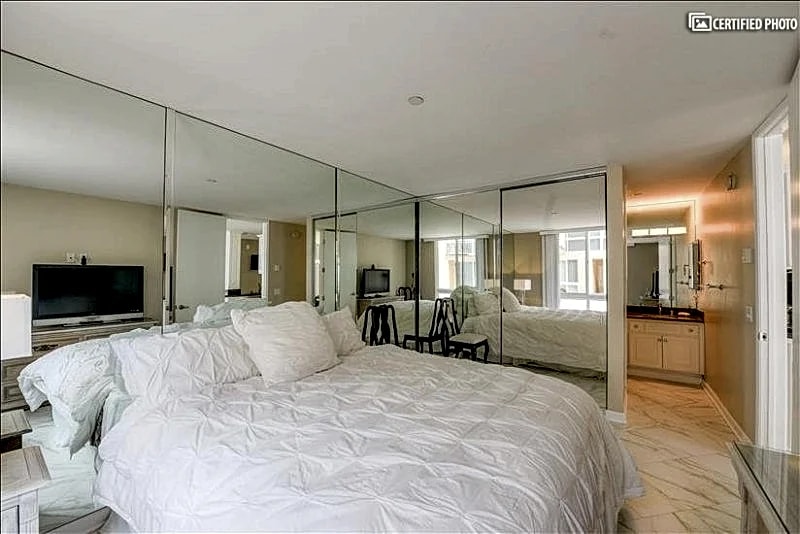 Seashore Condominiums Oceanfront P.B. in San Diego, California, United States — photo 3