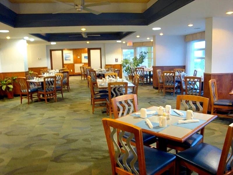 Gorgeous Oceanfront 3 Bedrooms Condo Sleeps 6-10 -Linens Included in North Myrtle Beach, South Carolina, United States — photo 4