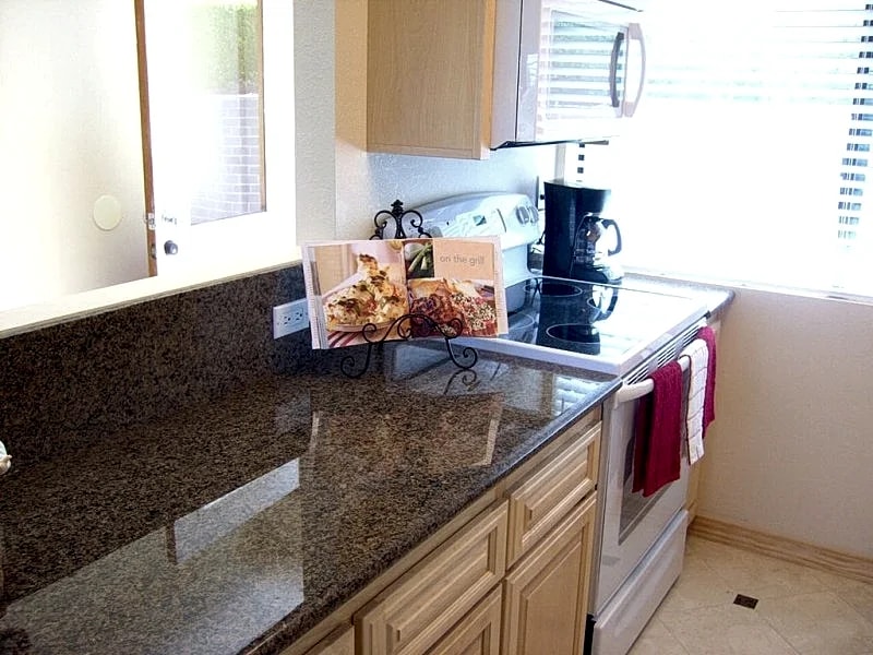 Guest House Suite - Serene Setting - Pet Friendly - Clean & Homey !! in Saratoga, California, United States — photo 5