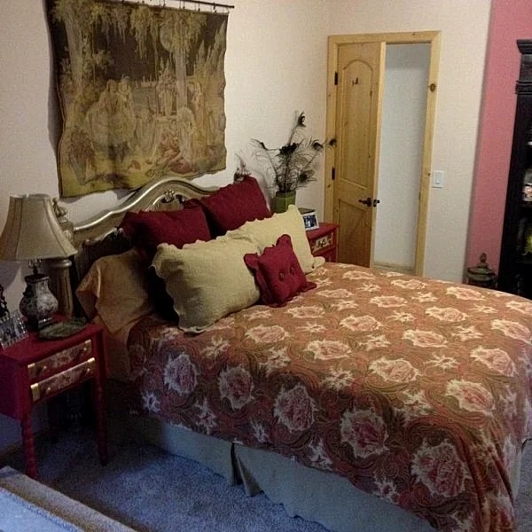 The Mary Astor House in Big Bear, California, United States — photo 3