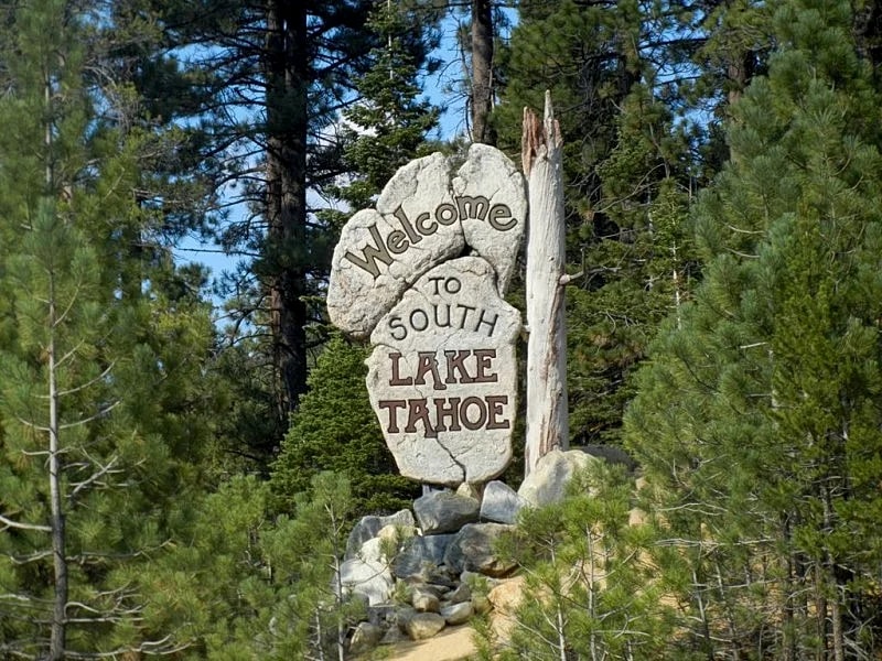 Luxury Mountain View Retreat in South Lake Tahoe, California, United States — photo 3