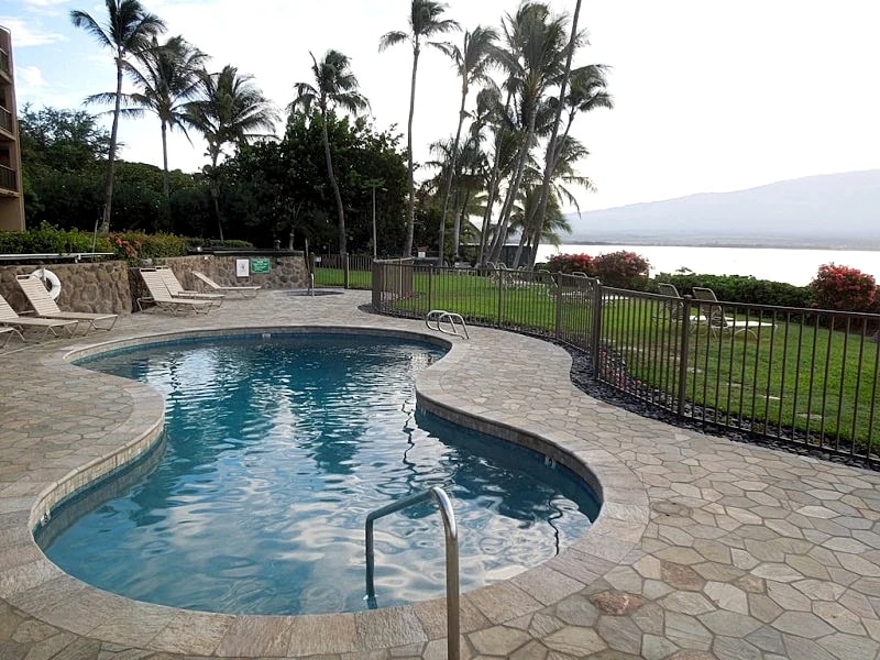 Quiet condo on the Ocean in Maui County, Hawaii, United States — photo 4