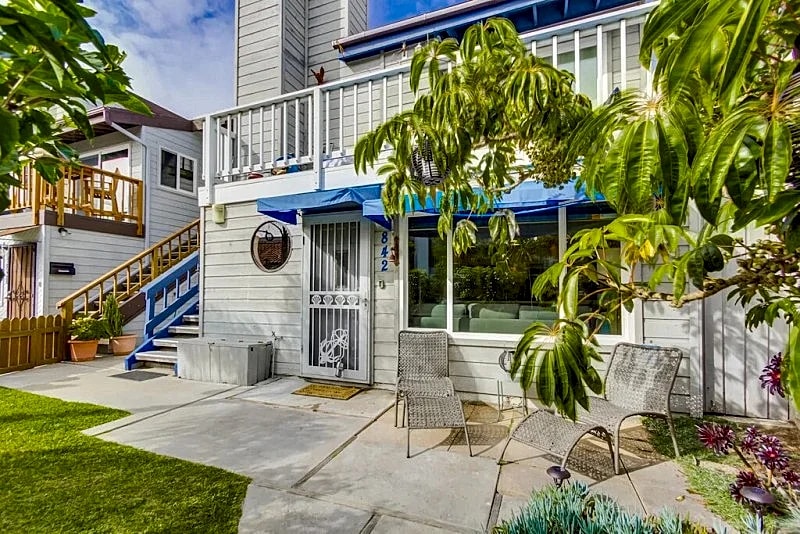 Mickey's Mission Beach & Bay Bungalow in San Diego, California, United States — photo 2