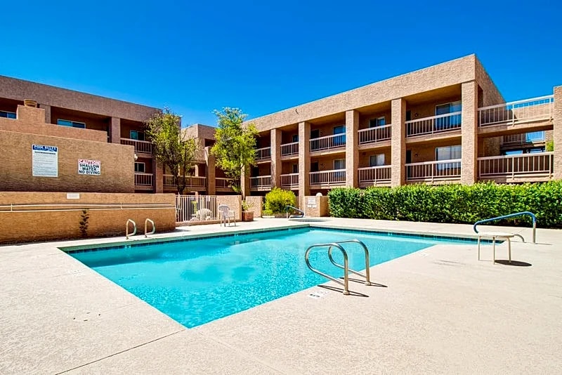 Modern Condo in Heart of Old Town Scottsdale in Scottsdale, Arizona, United States — photo 3