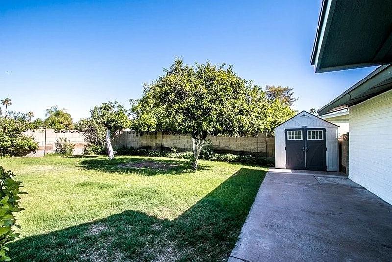 Mid Century Modern Mesa Home with Pool!!! in Mesa, Arizona, United States — photo 4