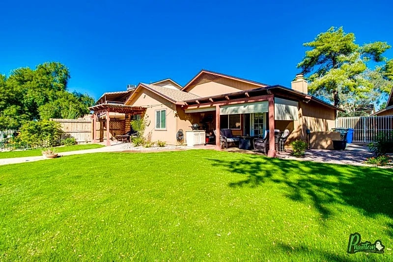 Lakefront Paradise in Great Mesa Neighborhood!