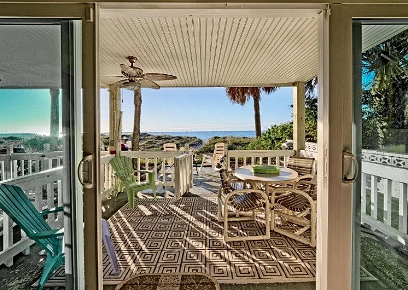 Shack on the Sand - Indian Rocks Beach in Indian Rocks Beach, Florida, United States — photo 4