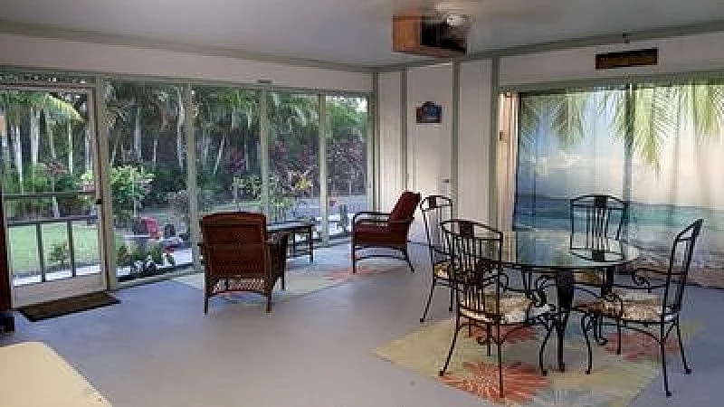 A/C ENTIRE HOME** RELAX in the BEAUTIFUL COQUI COTTAGE TROPICAL GARDEN RETREAT in Keaau, Hawaii, United States — photo 3