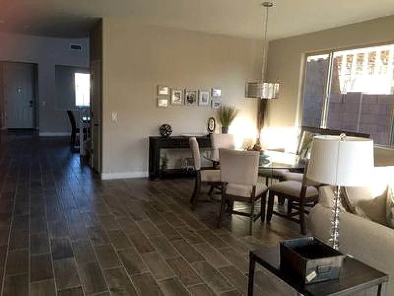 5 Bedroom House With Heated Pool & Hot Tub- Sleeps 11 in Gilbert, Arizona, United States — photo 3